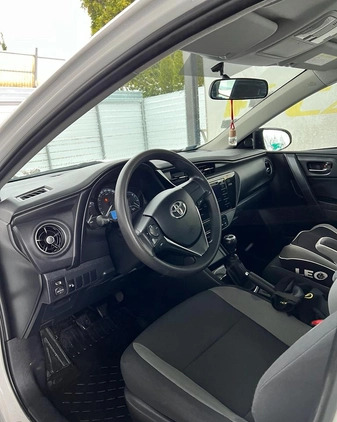 Toyota Auris cena 40000 przebieg: 214000, rok produkcji 2018 z Kosów Lacki małe 137